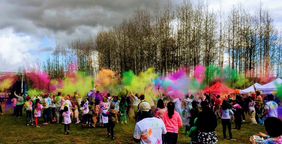 Holi 2018 at Marymoor Park in Redmond, about 20 minute drive from Issaquah Highlands.